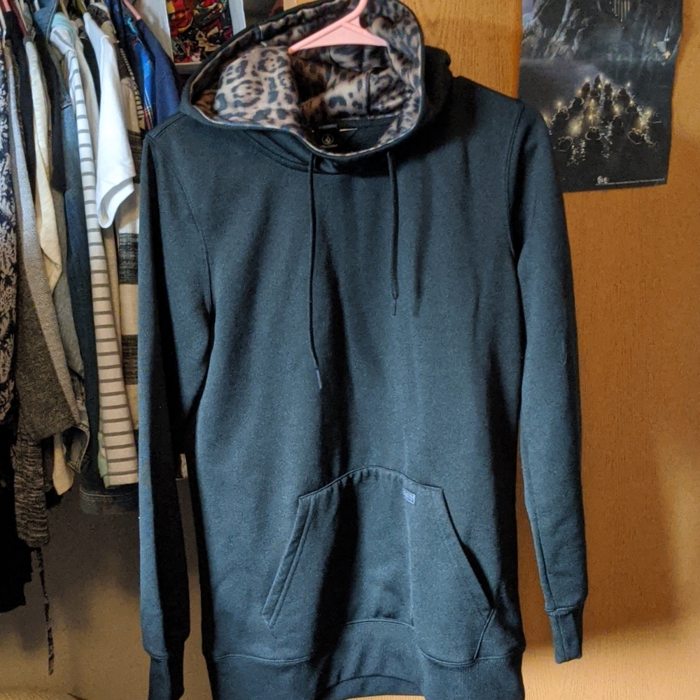 Volcom hoodie size small